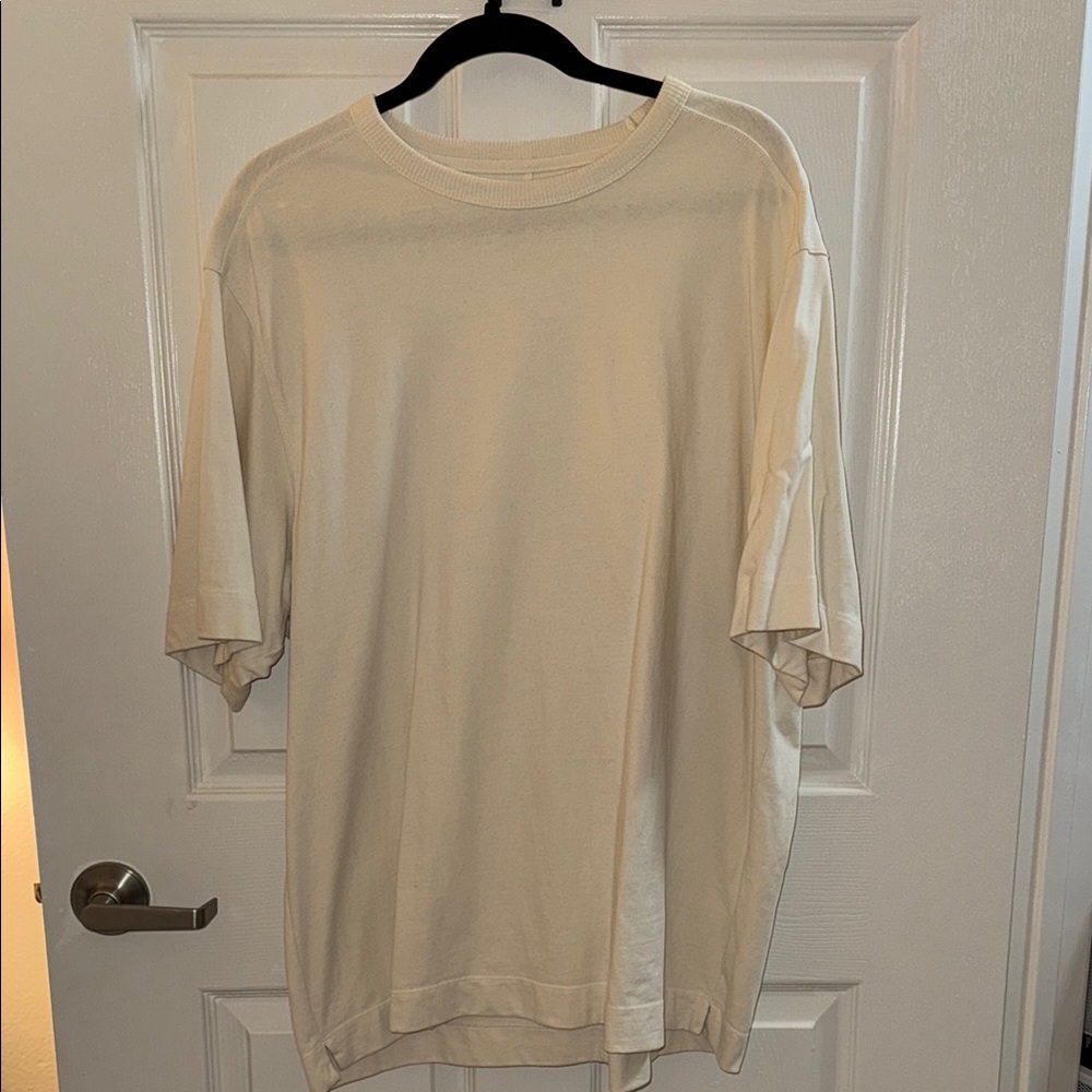 Abercrombie & Fitch Off-White Short Sleeve Tee